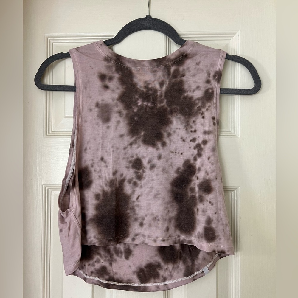 Lululemon cut back cropped tank